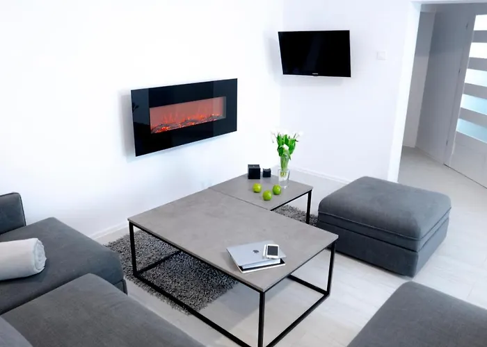 Lobzowska 6 كراكوفيا